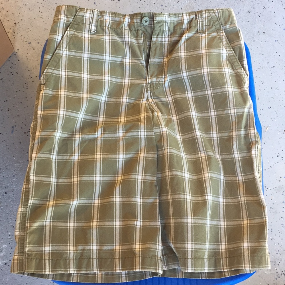 Boys shorts Faded Glory size 18
